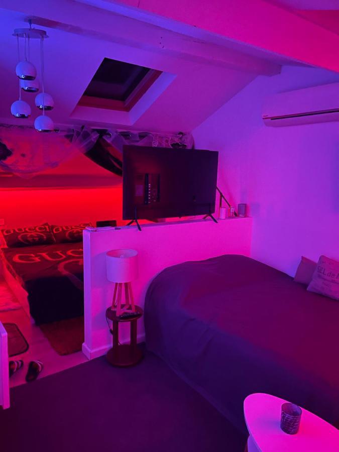 Beau Appartement Calme A Partager Marselha Exterior foto