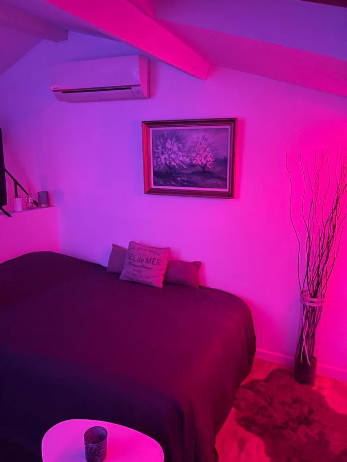Beau Appartement Calme A Partager Marselha Exterior foto
